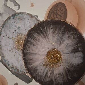 Elegant Resin Coasters with Gold Accents